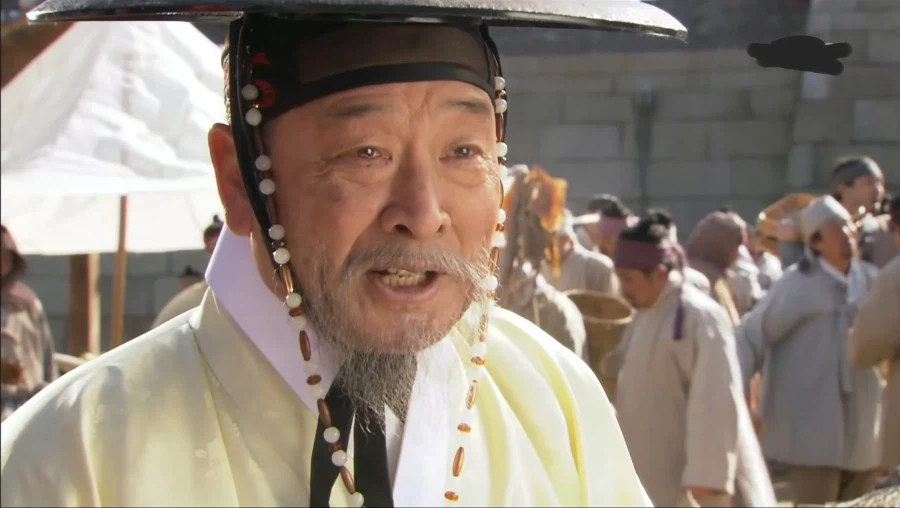 장사하는데 정떡 투척하는 노인네 때문에 미치것네_1.webp