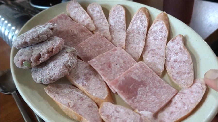 유튜브) 부대찌개 솥뚜껑 메뉴_3.webp