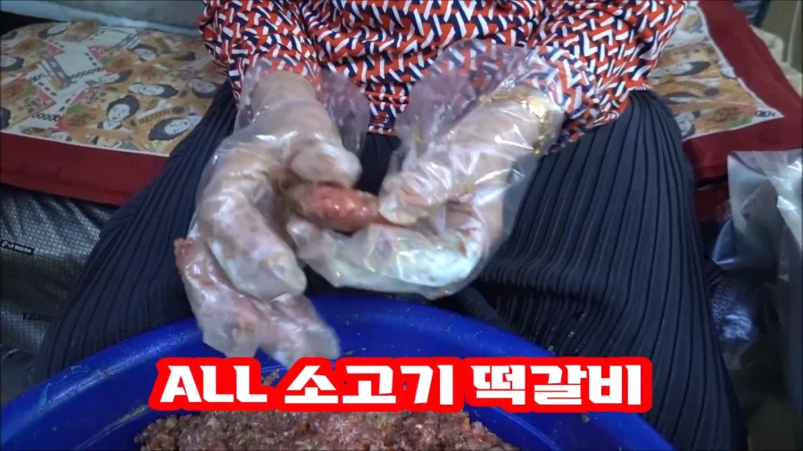 유튜브) 부대찌개 솥뚜껑 메뉴_17.webp