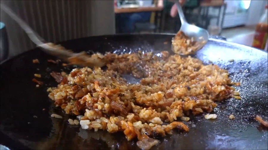 유튜브) 부대찌개 솥뚜껑 메뉴_23.webp