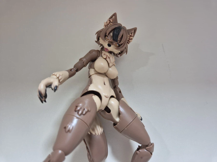 걸프라 완성한거 볼사람_2.webp