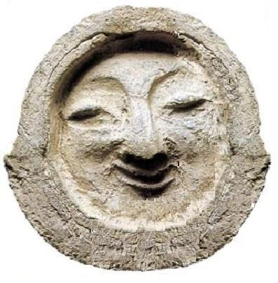 부족한 것이 오히려 완벽해질 수 있다는 것을 보여주는 유물_2.webp