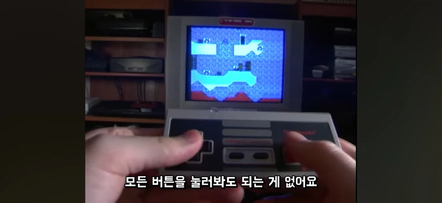 게임 만들 때 버튼 조작을 복잡하게 하면 안되는 이유.jpg_1.webp