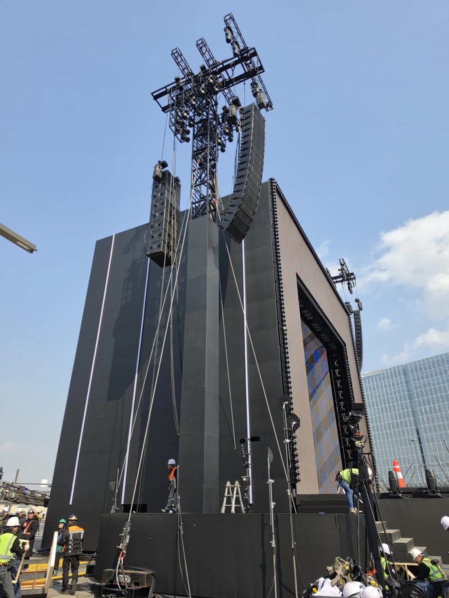 이 시각 BTS 무대.joe_6.webp