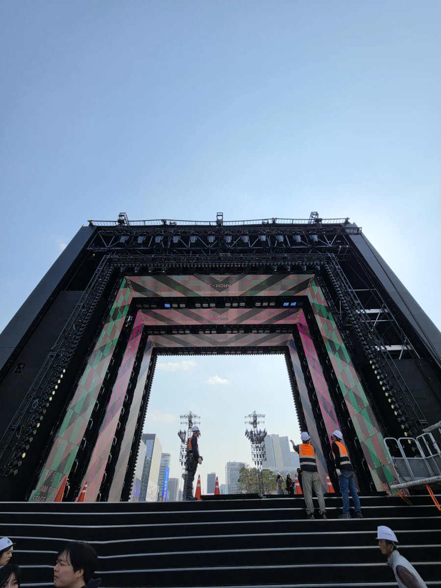 이 시각 BTS 무대.joe_8.webp