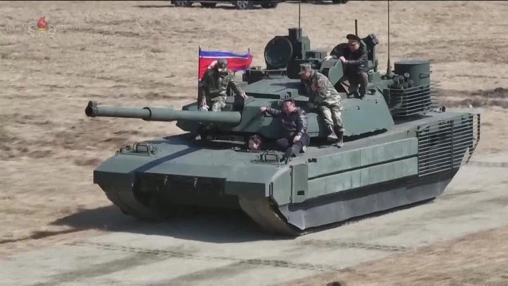 암 온어 보트가 하고 싶었던 이북돼지_1.webp