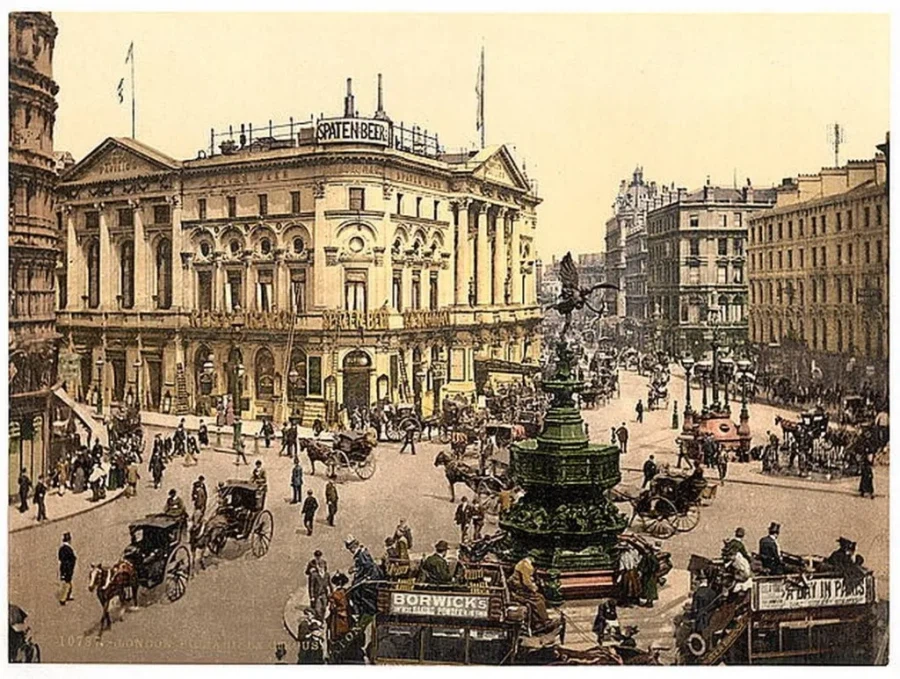 근대사 배경 대역물에서 타국 침공이 빠지지 않는 이유_1.webp