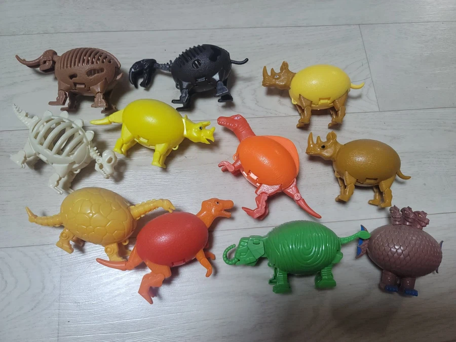 라떼 좋아한 장난감_1.webp