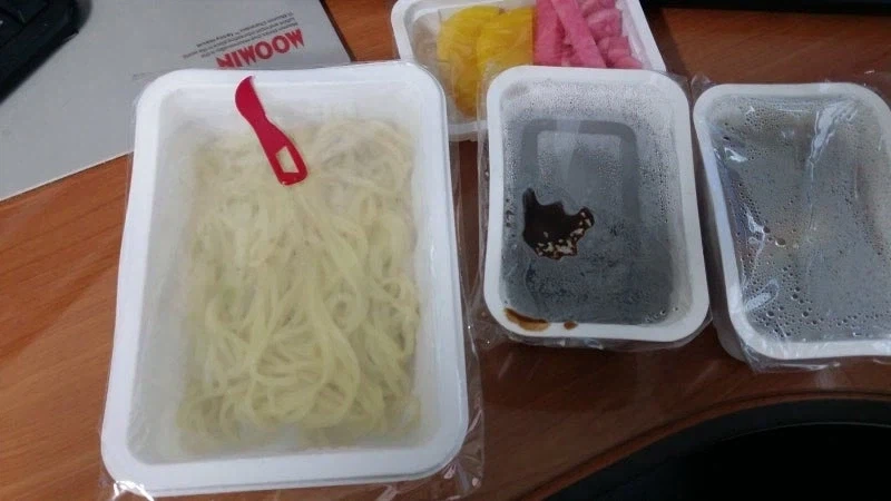 내 기준에서 중국집 배달용기가 ↗같은 점.jpg_1.webp