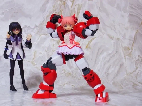 반다이가 마도카 타이터스를 역수입해서 정식 상품화 해줬으면 좋겠다._1.webp