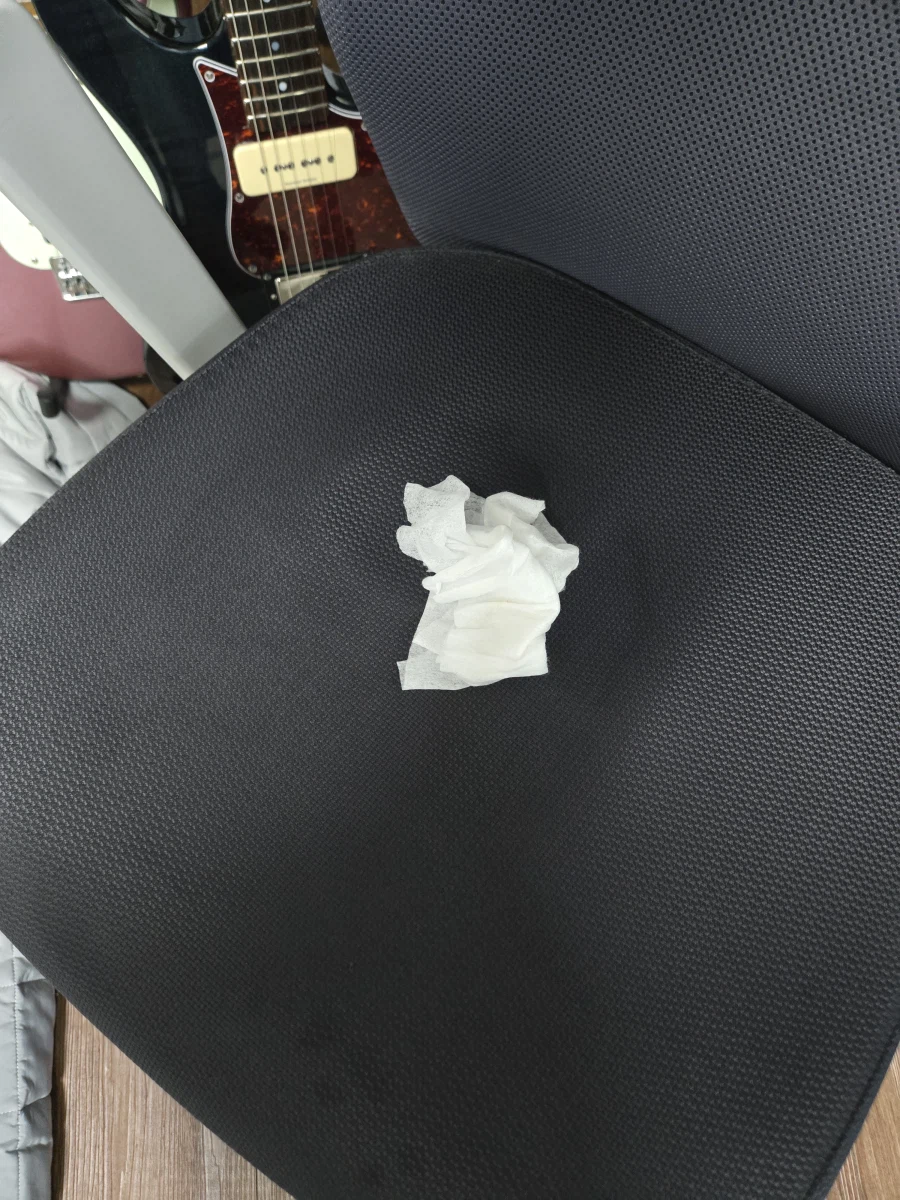 두번 다시 동네 치킨집 양념치킨 매운 맛 안먹는다_1.webp