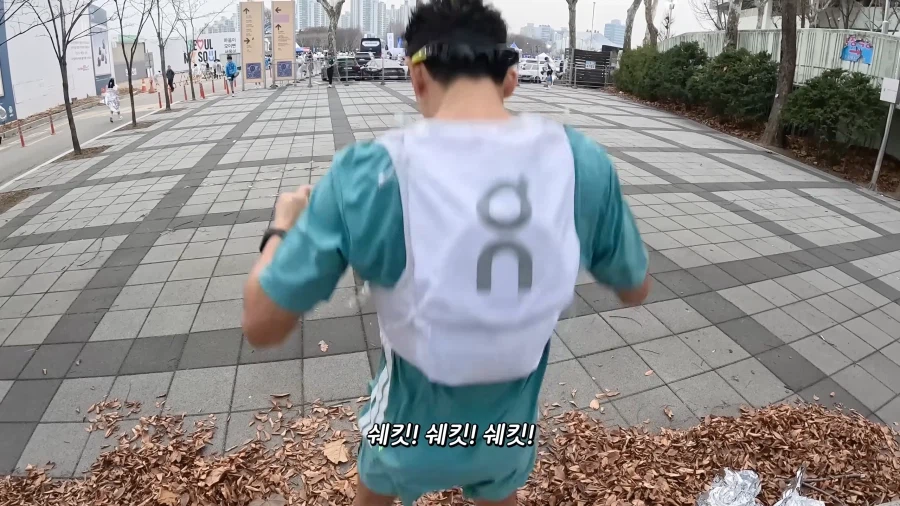 유튜브) 나갈데까지 나간 봄동비빔밥_3.webp