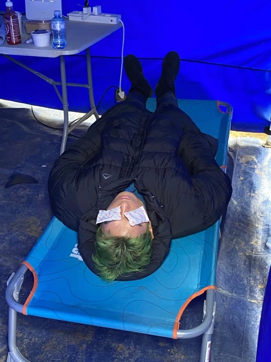 원피스 실사에서 조로 상디 특_6.webp