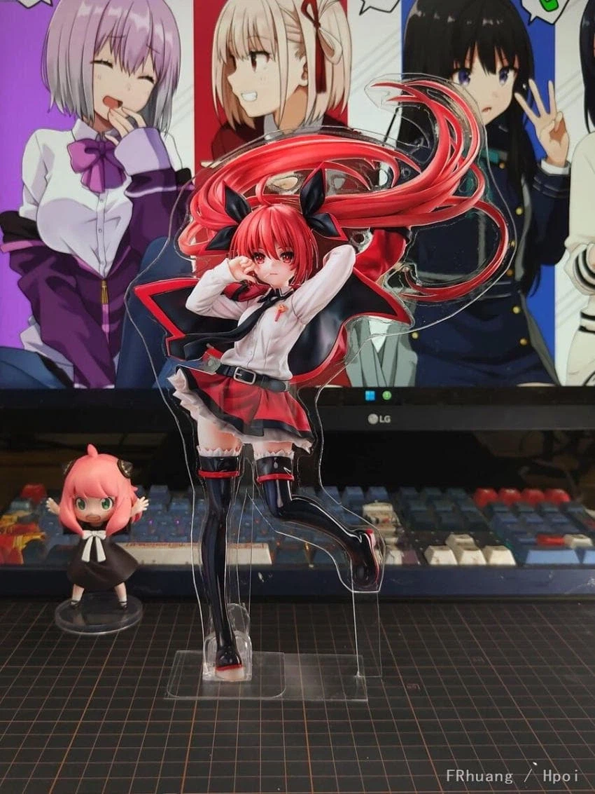 가난한자의 피규어가 아크릴이라고??_5.webp