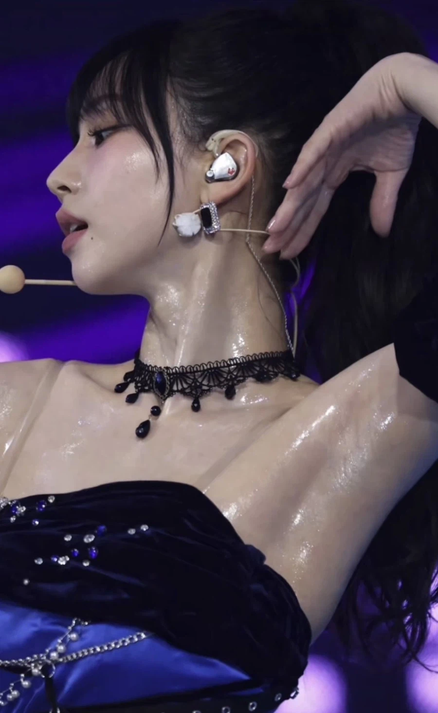 카리나 헤으으으응_1.webp