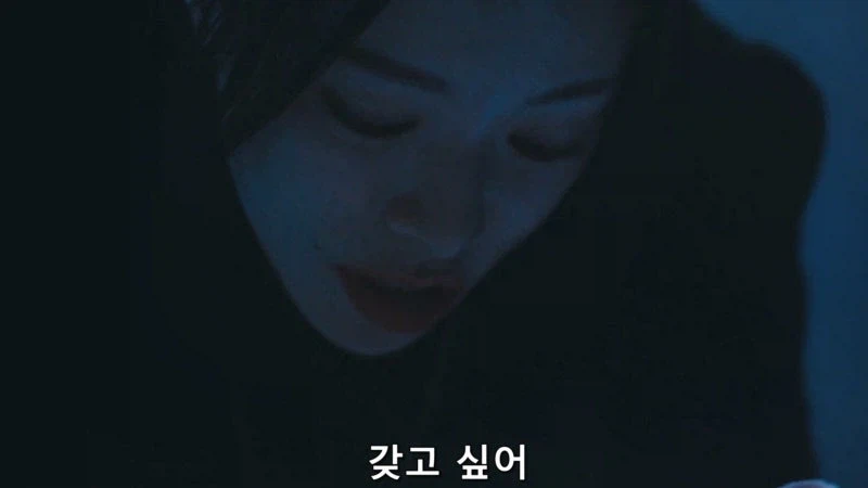 어린 여자아이의 몸을 핥으려던 변태의 최후_2.webp