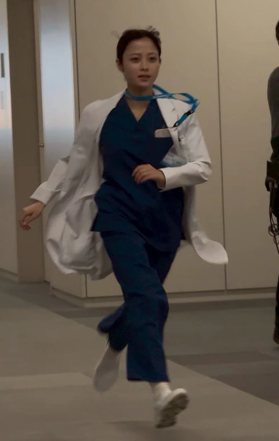 작긴 작구나 하시모토 간나_2.webp