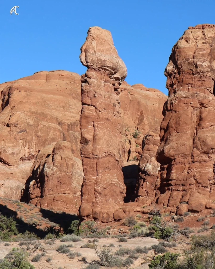 자연이 만든 특이한 바위_1.webp