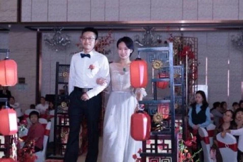 중국 유부녀 코스어 공연 ㅇㄹ 사건_2.webp