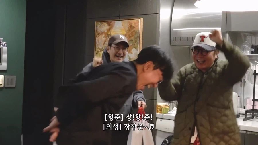 유튜브 예능에서 왕사남 러닝개런티 안걸었다는 장항준_1.webp