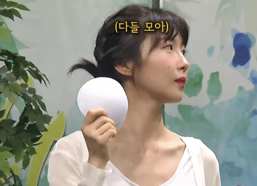 전남친 때문에 기 죽은 친구 살려주는 친구들_5.webp