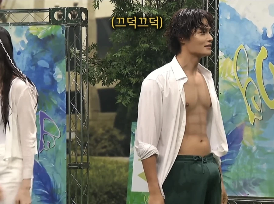 전남친 때문에 기 죽은 친구 살려주는 친구들_16.webp