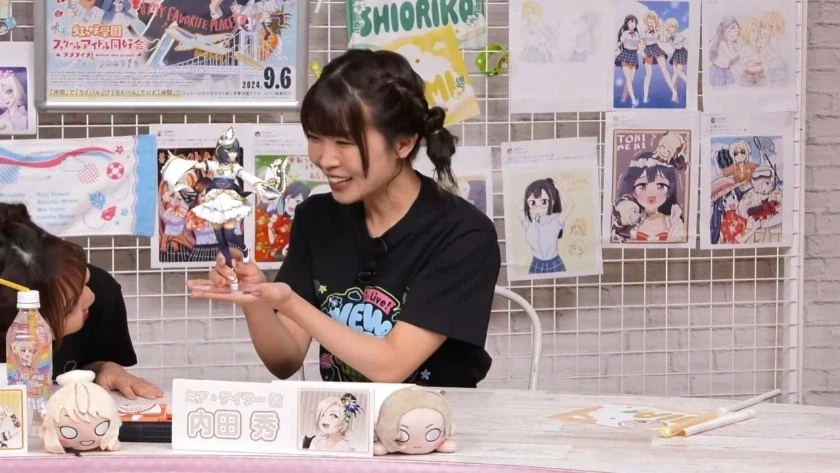 성우들이 자신 작품 캐릭 피규어 나올때마다 확인하는것..._5.webp