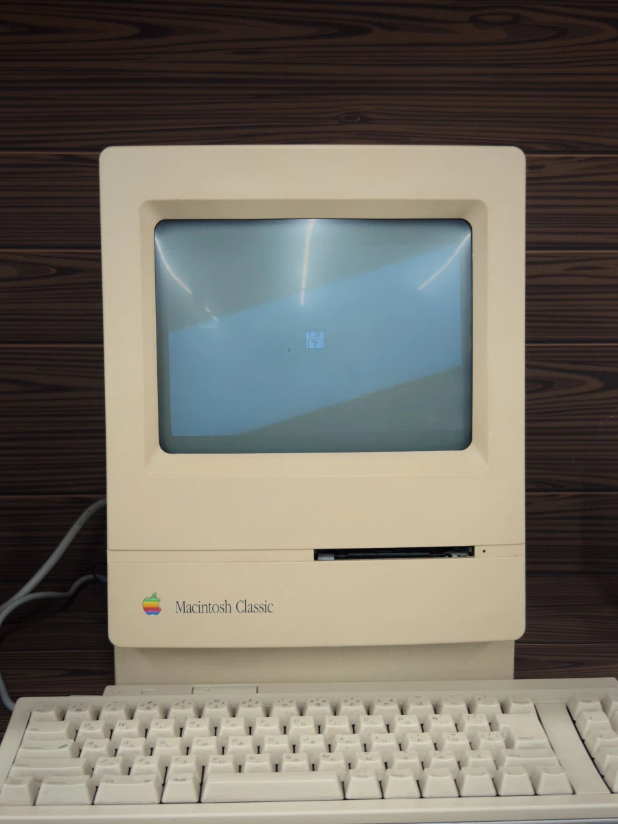 일본 이케부쿠로 소프맵에 있는 구형 애플 기기 코너_4.webp