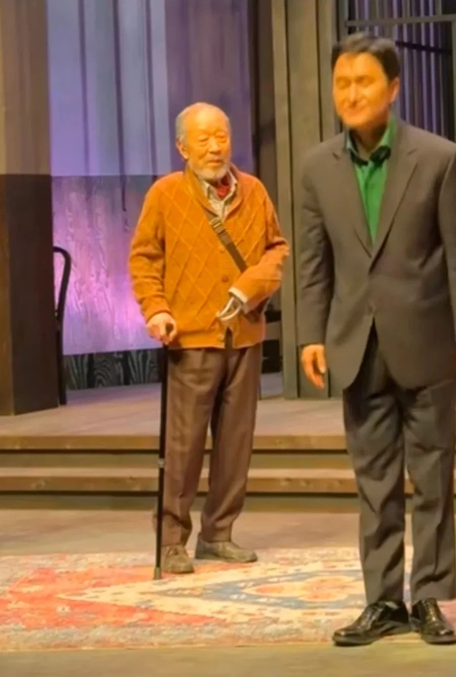 90세 배우 신구 심장박동기 달고 공연 완주_6.webp