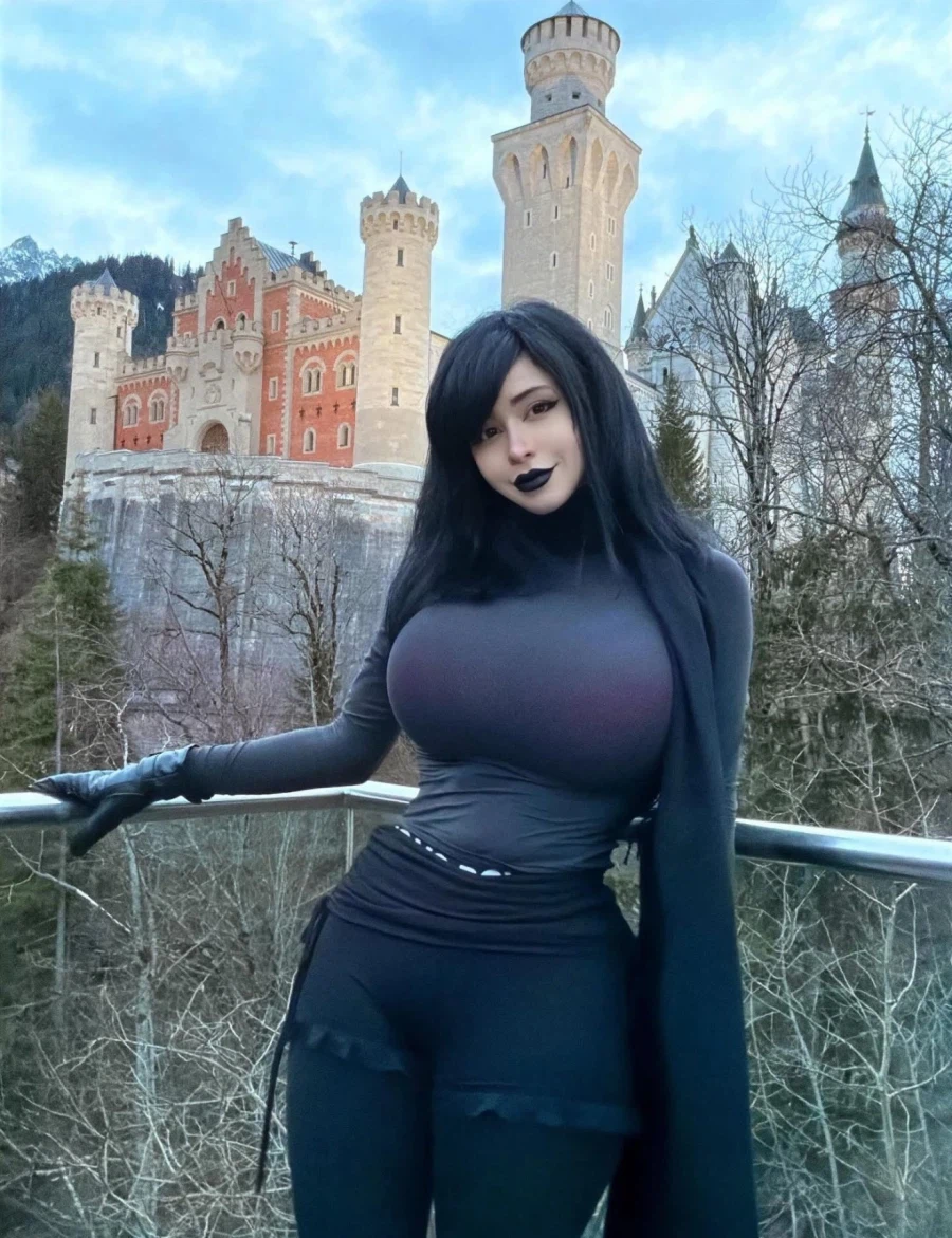 Goth 눈나.jpg_3.webp