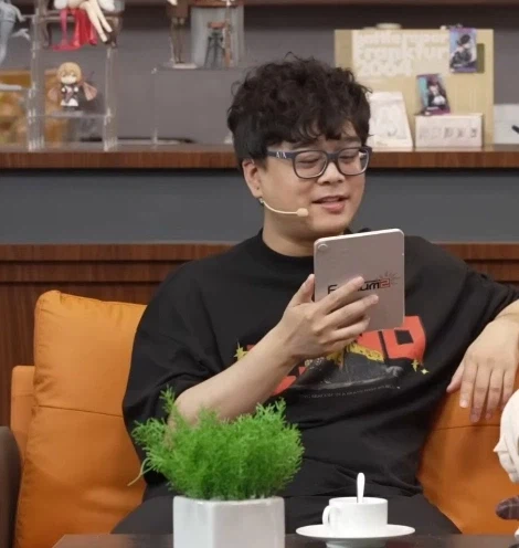 이제 소전에서 믿을만한 일러레는 이새끼 뿐이야..._1.webp