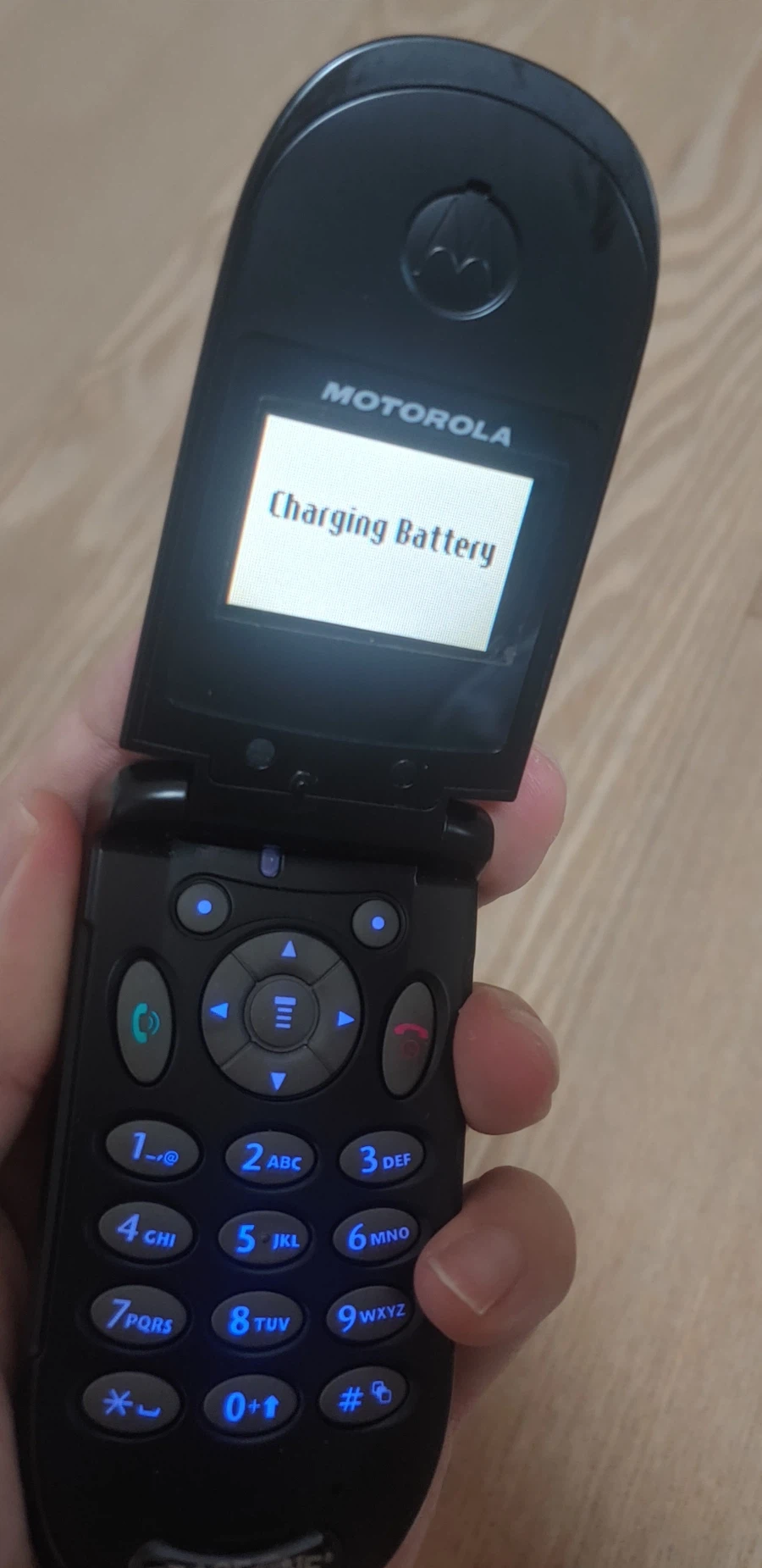 집에서 최신폰 찾음.jpg_2.webp