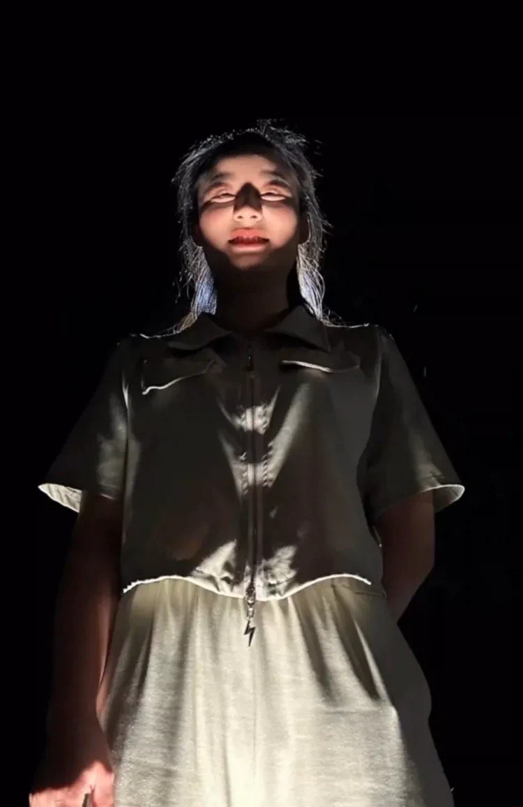 여자들 여신 촬영 각도_5.webp