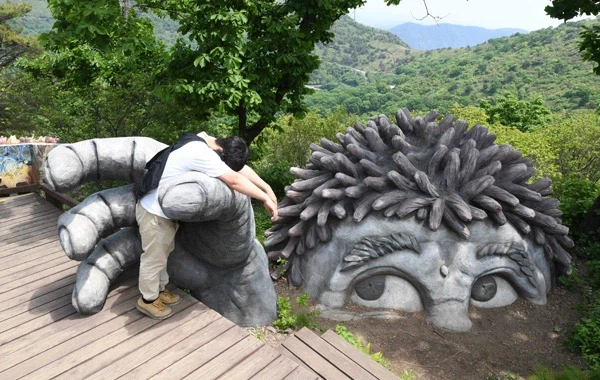 의령 한우산 도깨비숲 도깨비 조각상들..._3.webp