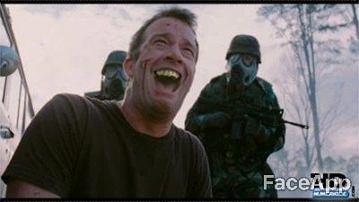 좀비사태 생존자의 진심 미소_1.webp