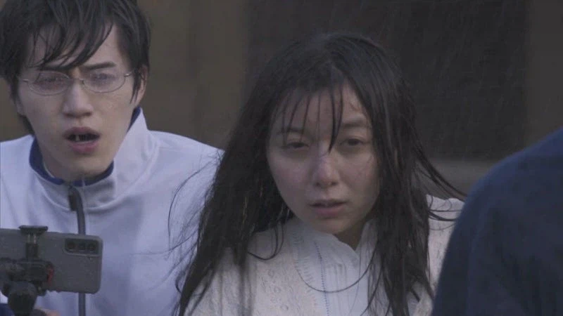 비가 올때 갯바위 낚시를 하면 안되는 이유_28.webp