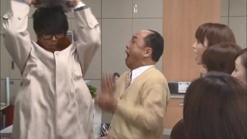 여초회사의 대머리 과장님의 우울_4.webp