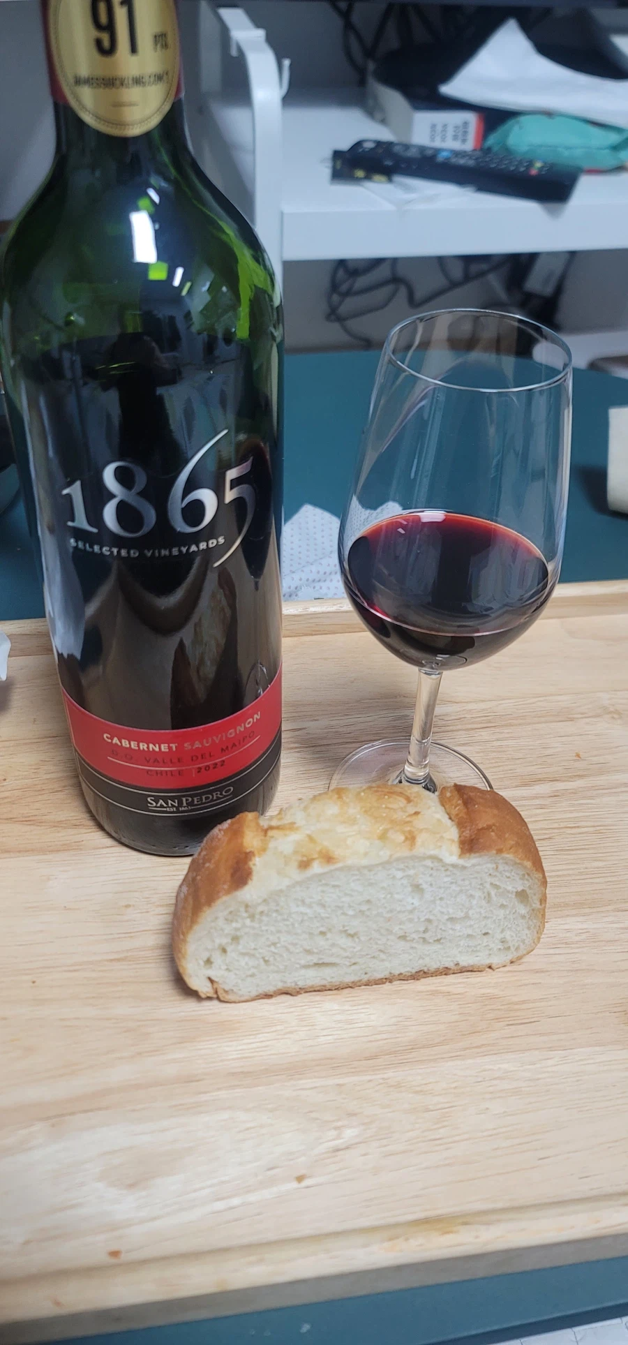 성스럽고 거룩하게 야식 먹기_1.webp