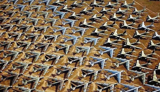 비현실적인 풍경_2.webp