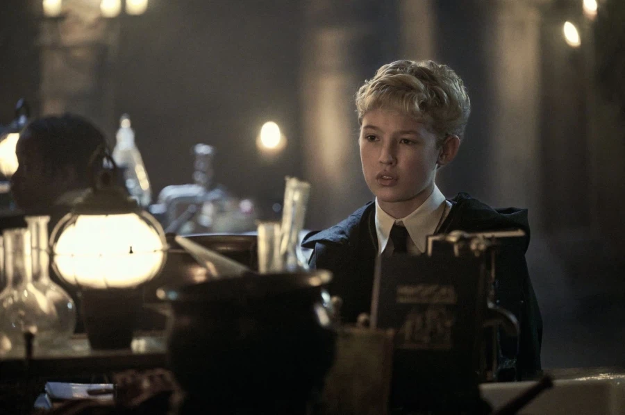 드라마판 해리포터 첫 스틸컷 공개_8.webp