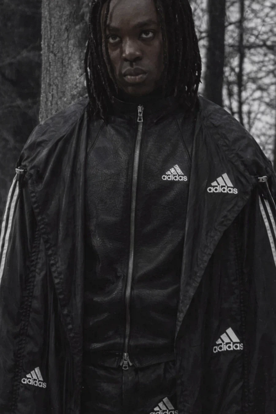 스네이프 교수 옷에 AI로 아디다스 박아보라고 시켜봄_2.webp