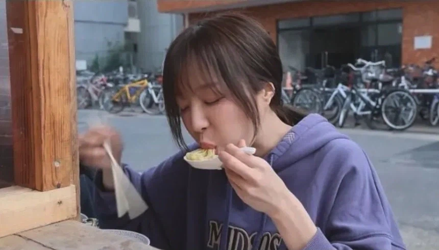 오픈하자마자 손님 한명 때문에 장사 접힌 라멘 가게_3.webp