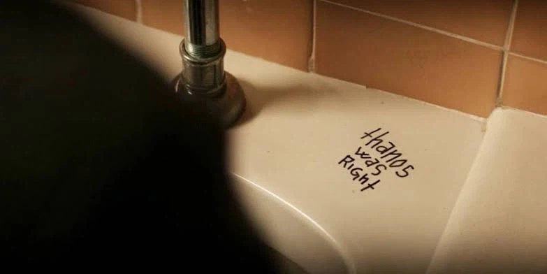 MCU) 타노스의 대의가 끝까지 관철되지 못하고 타의에 의해 번복된 이유_1.webp