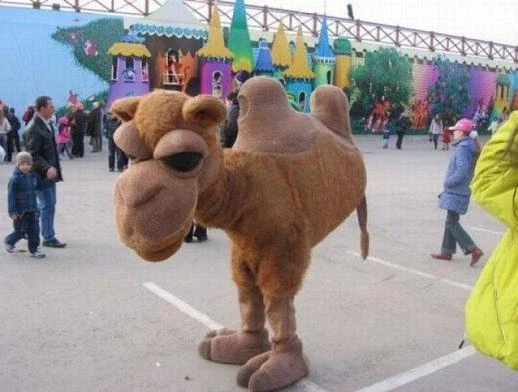 동물원의 타조 인형 알바_1.webp