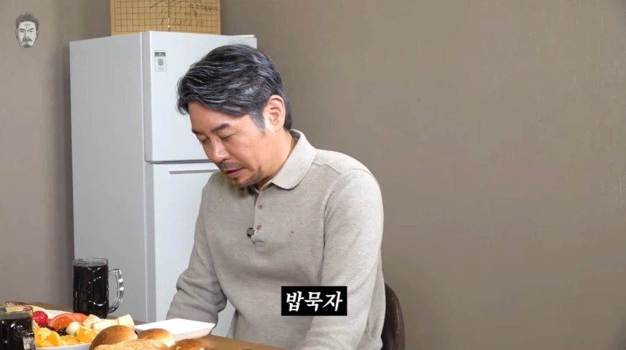 불륜은 아닌데 불륜인 상황.jpg_7.webp