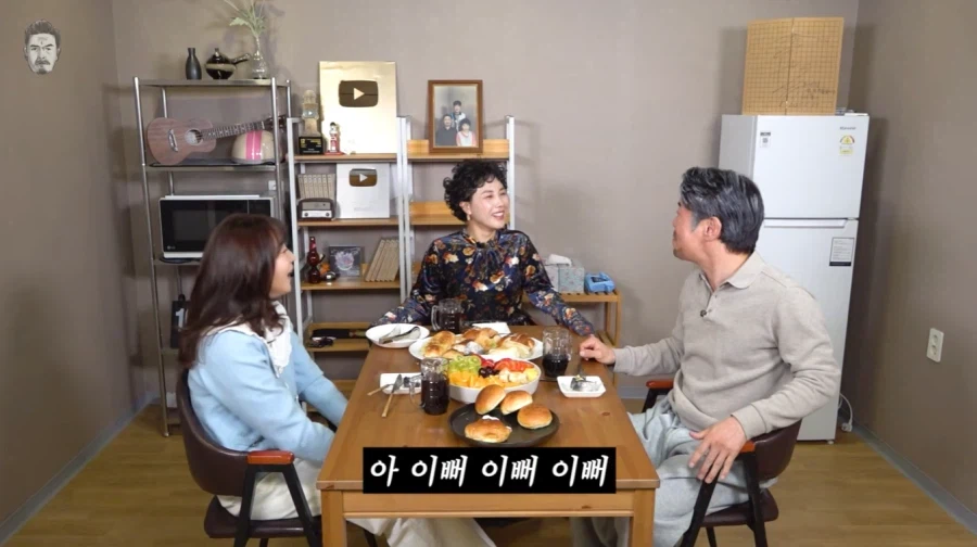 불륜은 아닌데 불륜인 상황.jpg_50.webp