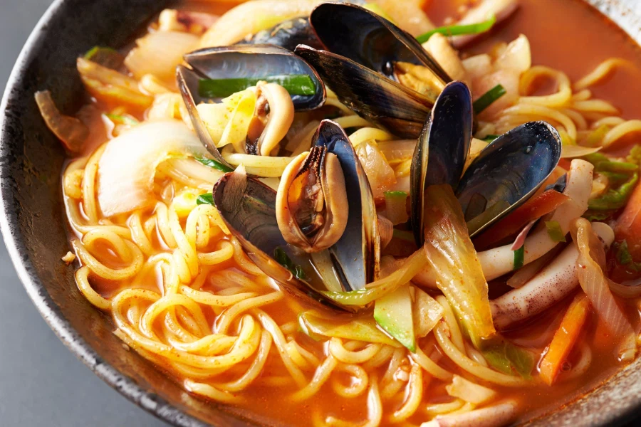 일뽕일뽕 해봤자 중뽕이 이김_2.webp