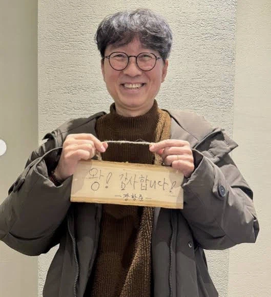 정우성 닮은 천만영화 감독.jpg_8.webp