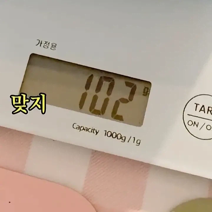 오타쿠용 랜덤박스를 만들때 무게까지 똑같이 하는 이유_7.webp