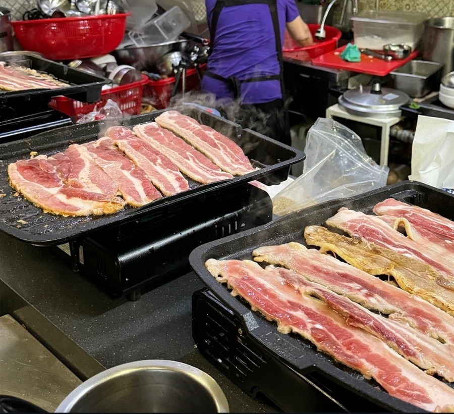 8000원 무한리필 삼겹살가게_2.webp